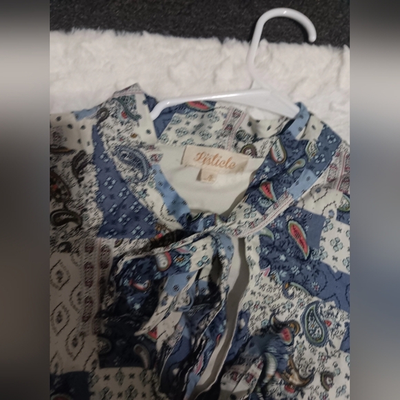 Listicle Blue and White Patterned Mexi Dress - Picture 5 of 6